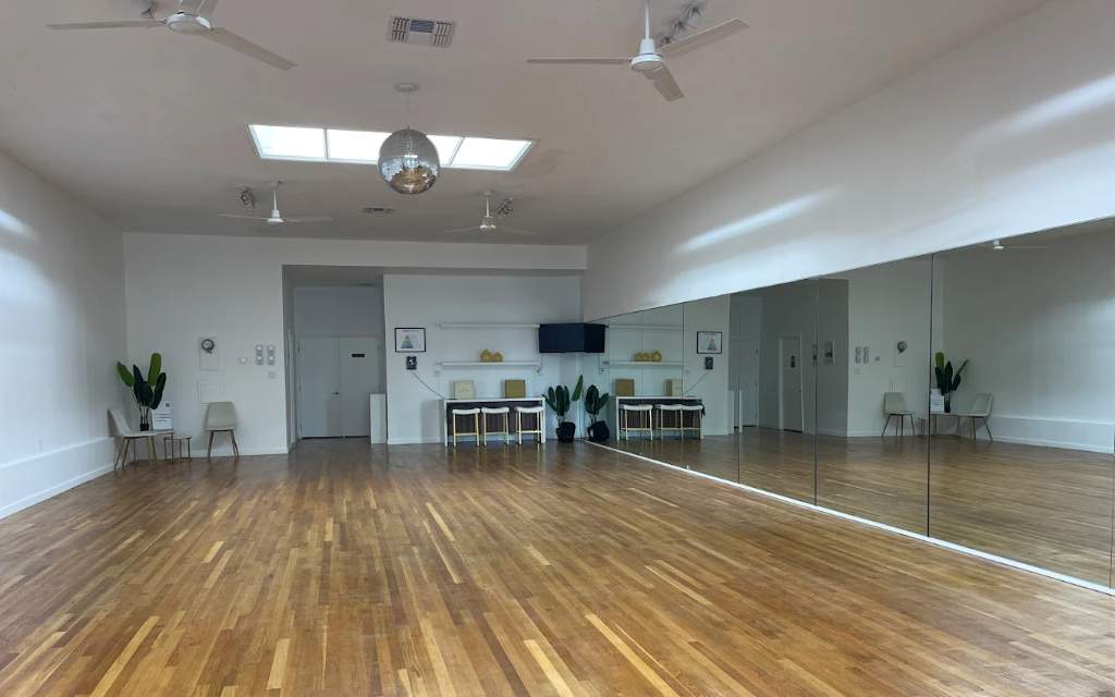 img (2)